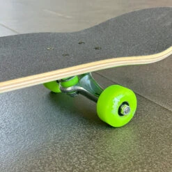 Holiday Skateboards - Safety Green - Complete 8.0" -SANTA CRUZ shop holiday skateboards holiday skateboards safety gre 2