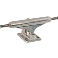 INDEPENDENT TRUCKS - STAGE XI STANDARD SILVER -SANTA CRUZ shop independent trucks independent trucks stage xi sta 8