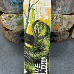 SANTA CRUZ shop 36 $LAVE - Wild Life Goemann Purple Top Veneer - 8.25