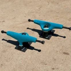 TENSOR - Mag Light Velvet Aqua/Black- 5.5 - Axle 8.25"